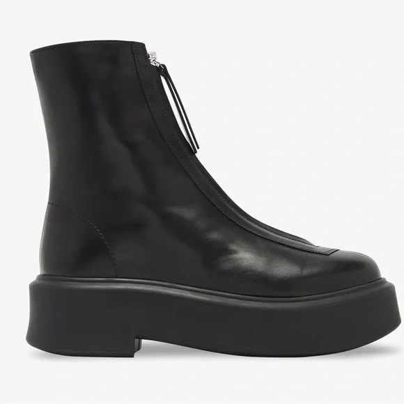 The Row Leather Combat Ankle Boots Size 41 Like New - Picture 15 of 16